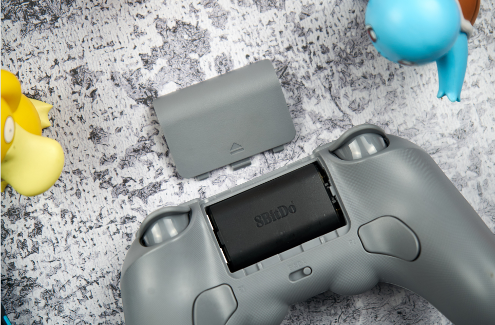 八位堂Pro2蓝牙手柄来了，游戏玩家们，一起梦回游戏机时代