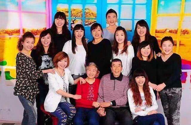 连生11个女儿才如愿生儿子的夫妻俩，如今怎样了