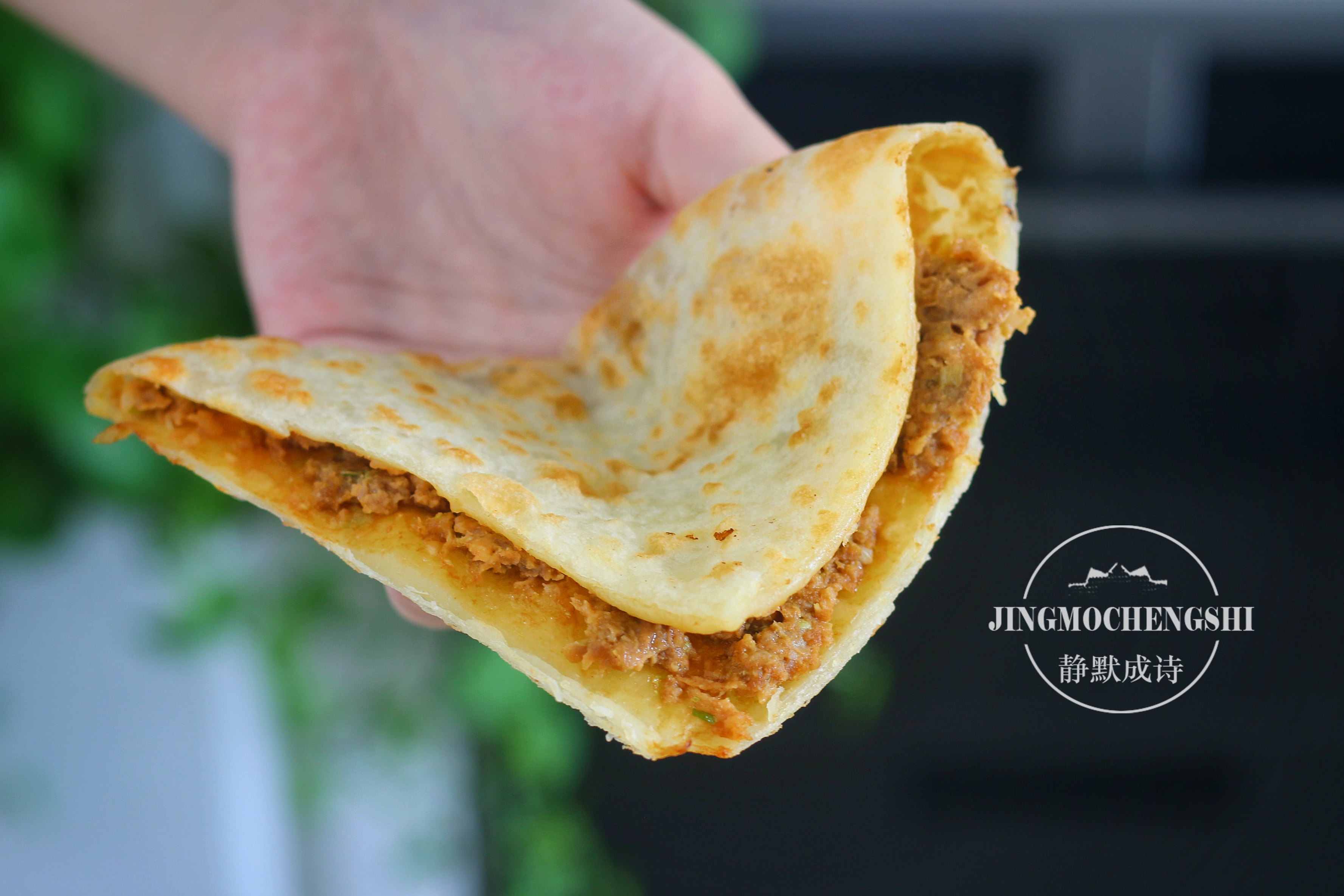 自己做肉饼，馅儿香皮软，真材实料，做法给你，学会再也不用买