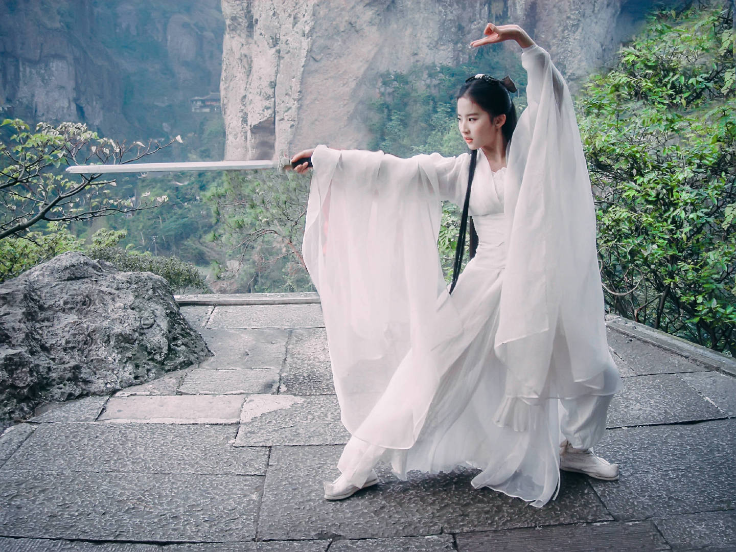 Exposure of part of Liu Yifei newest ancient costume, the road appears modelling celestial being to enrage tenderness, can is compared once Wang Yuyan
