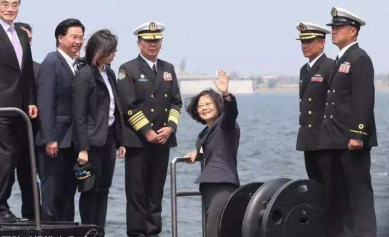 妄图用8艘“自造潜艇”抗衡大陆舰队，民进党臆想症又严重了？