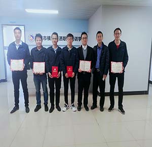 大朗塑胶模具设计培训UG设计外挂使用技巧