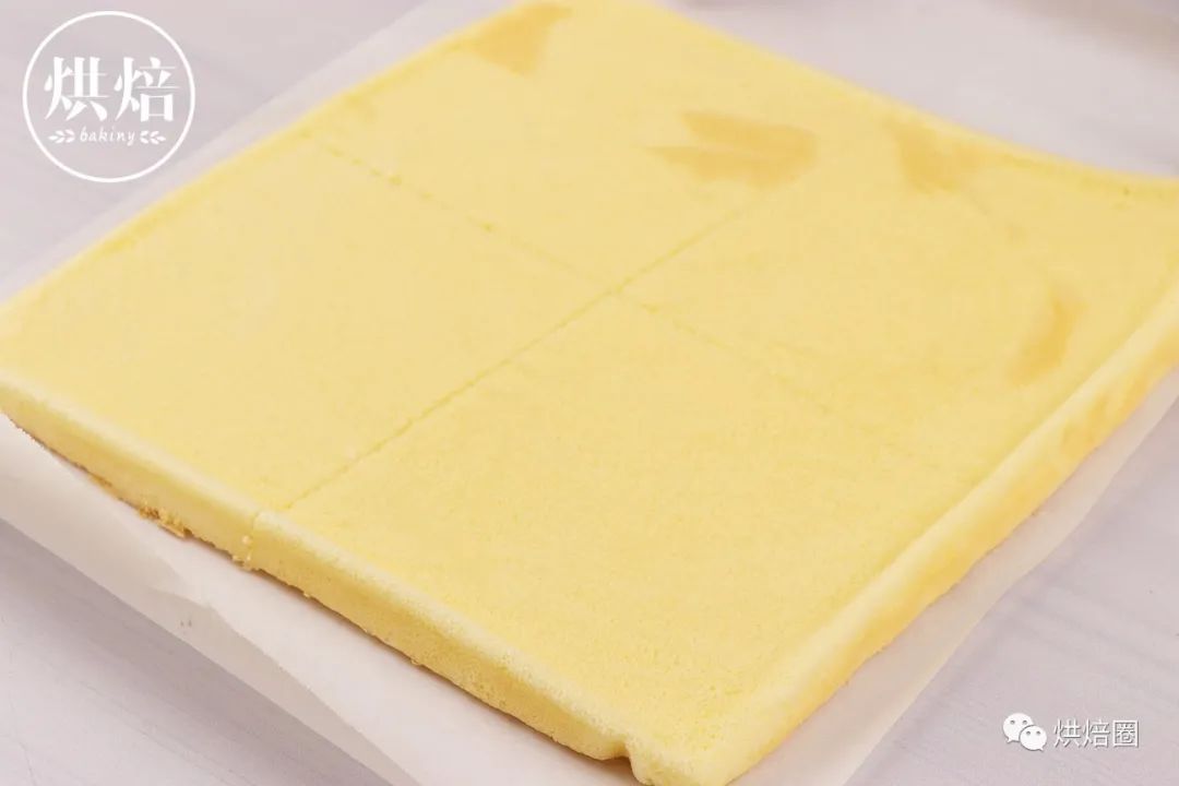 埋进椰香奶油慕斯里的芋泥卷 光看介绍就知道就多好吃了