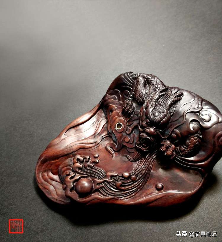 海南黄花梨《祥龙香插摆件》