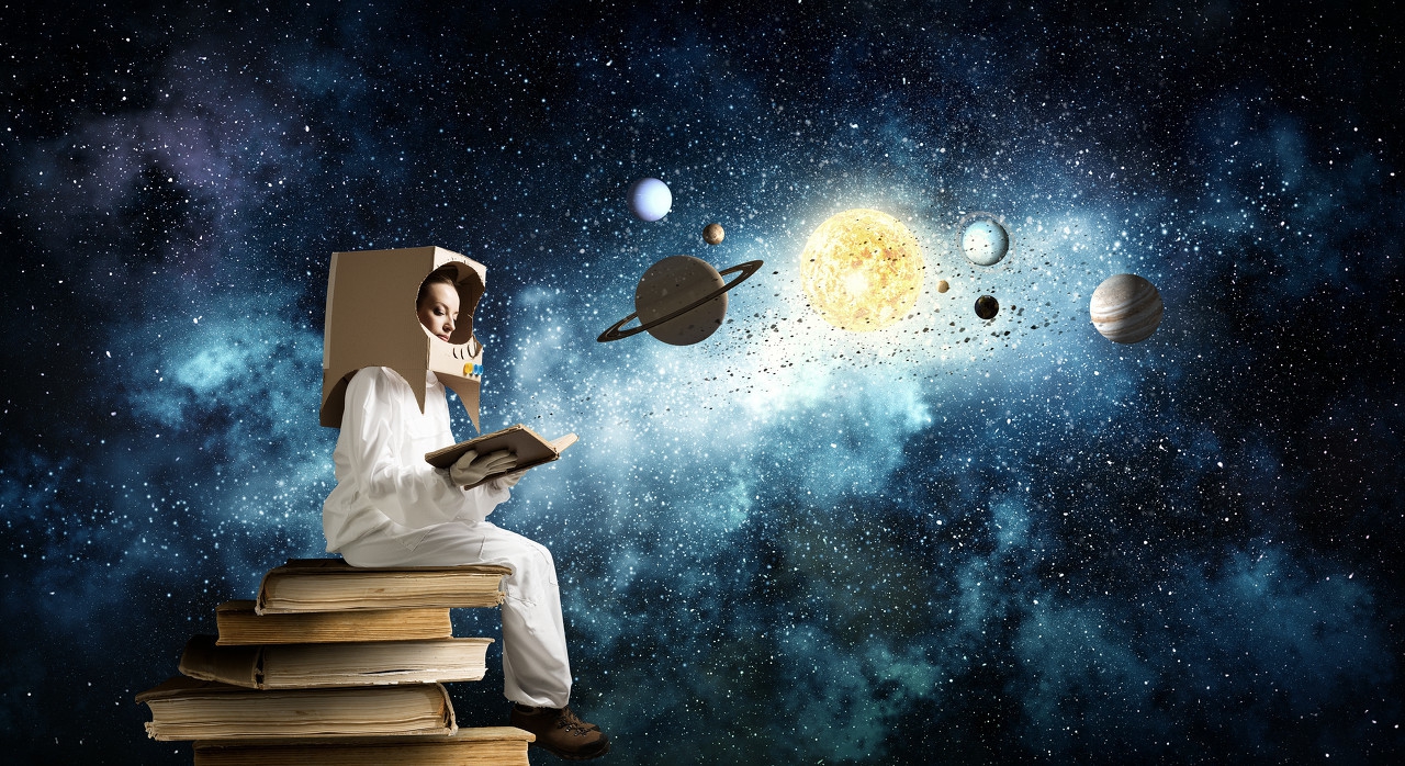 宇宙究竟是什麽形狀的呢？怎麽理解“暗能量”這種物質