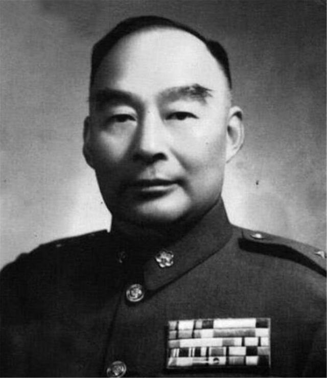 老父亲到部队去看儿子，让你们军长过来见我，