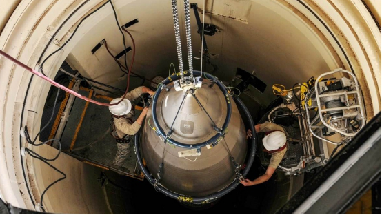 美国公开退出重要协议，东方立刻亮出底牌，若