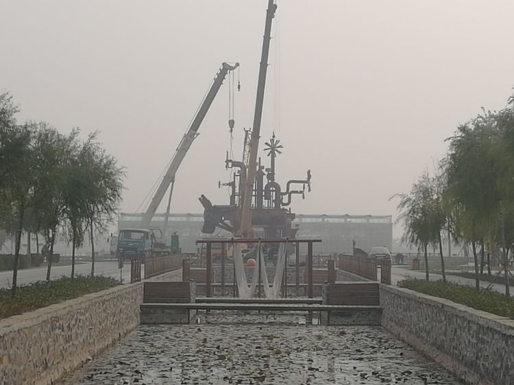 中国著名雕塑家邱天老师告诉您：钢铁装置雕塑是怎么做成的！（三）