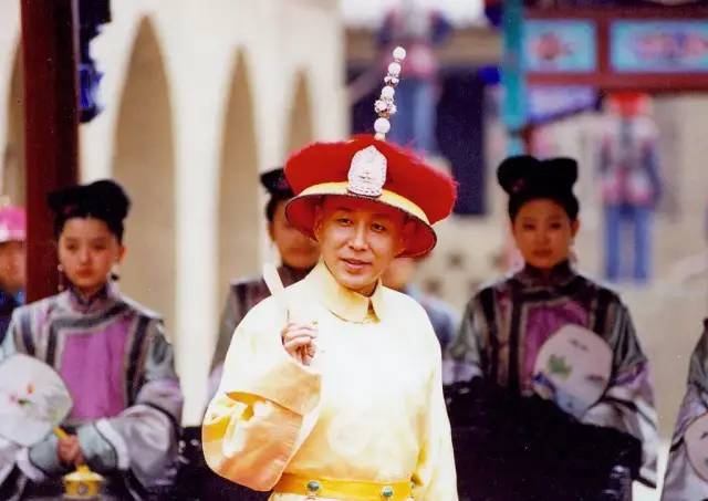 演“帝王”不容易，像焦晃的康熙，可以寫進(jìn)教科書的，有9位演員