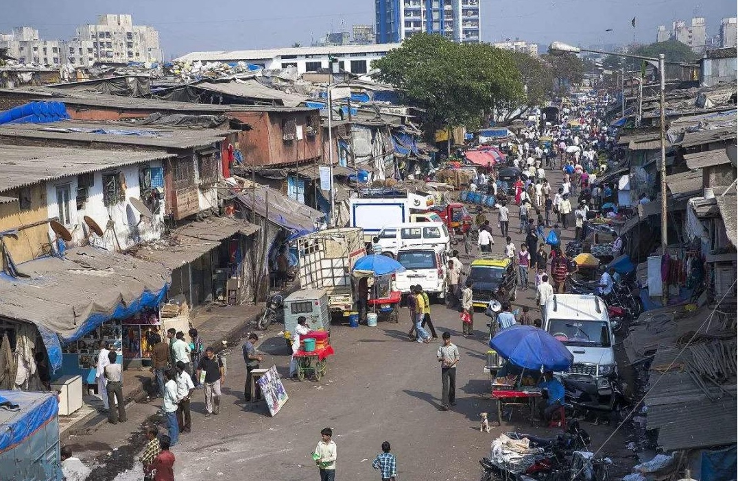 国际视野丨印度传来坏消息，最大贫民窟已沦陷，穷人该何去何从？