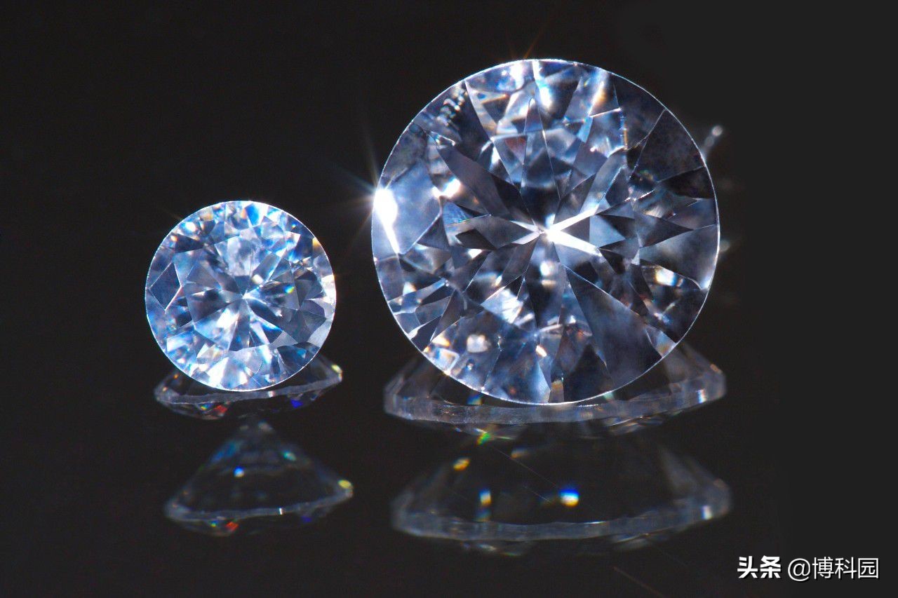 物理学家揭示钻石的新特性，可用于量子物理、光学、激光技术