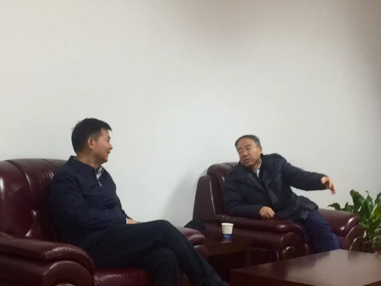 上饶市人民政府与 星光文旅、佳龙集团签订战略合作协议