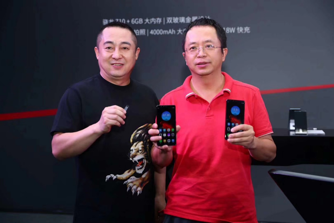 你360现在跑婚纱有户吗？知道360代理商电话是多少吗？