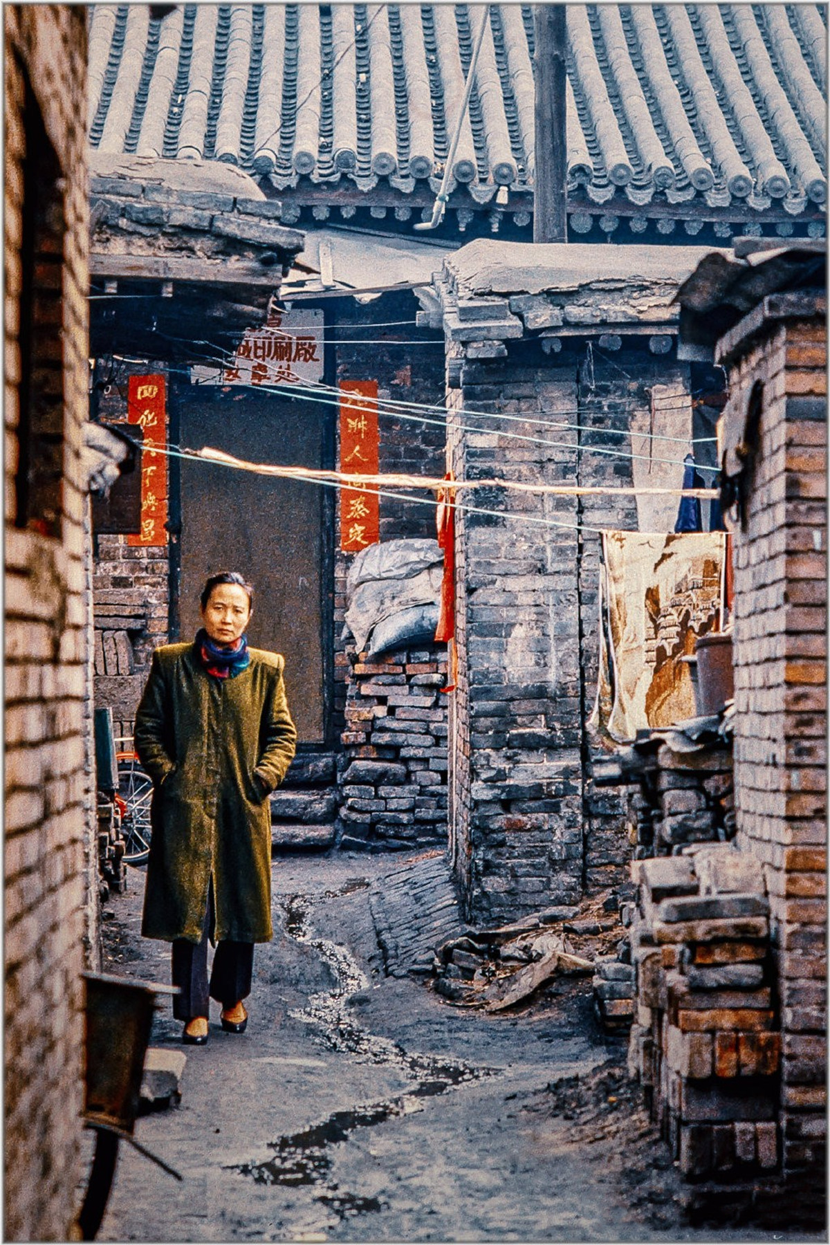 老照片：外国人镜头下1992年的太原，老城区里的生活记忆