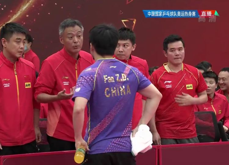 国乒打响性别大战！奥运热身赛女团2-1战胜男团，刘诗雯不敌马龙