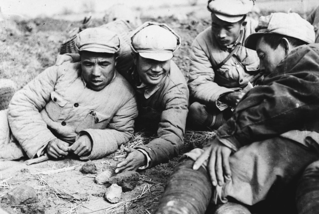 杜聿明缺弹少粮也不投降，粟裕思虑再三：给点