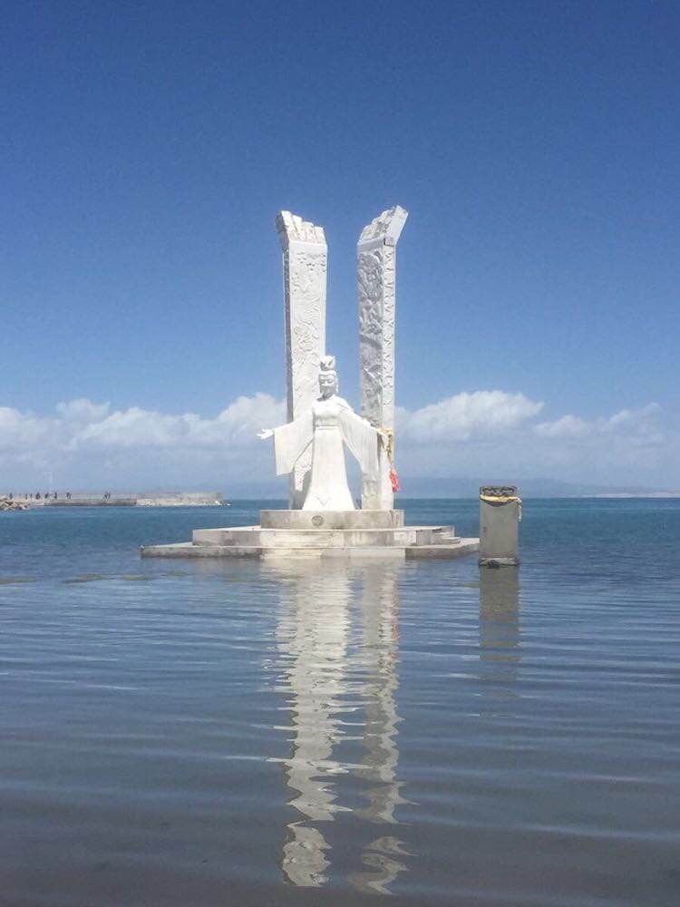 青海湖，中国最大的湖泊，曾经是淡水湖，为何变成了咸水湖？