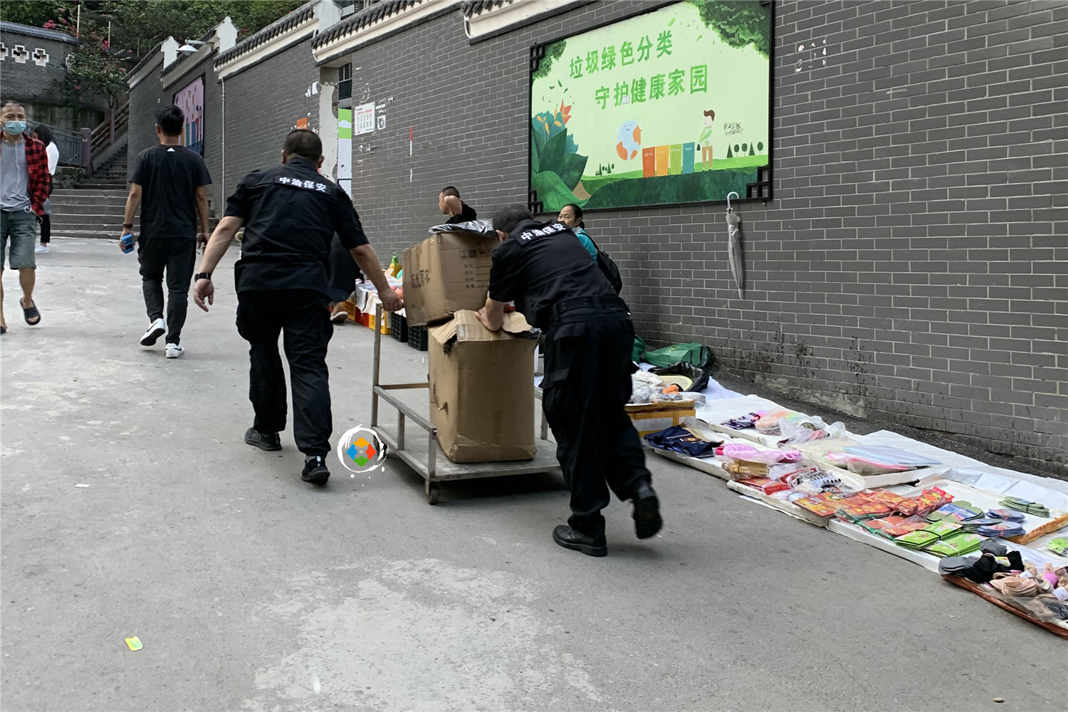 重庆20家放心超市出炉，猪肉蔬菜有保障，永辉又被重百吊打了