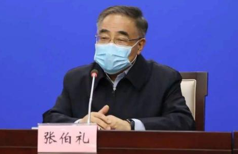 从央视名嘴到沦为被骂“滚出主持界”，董倩的