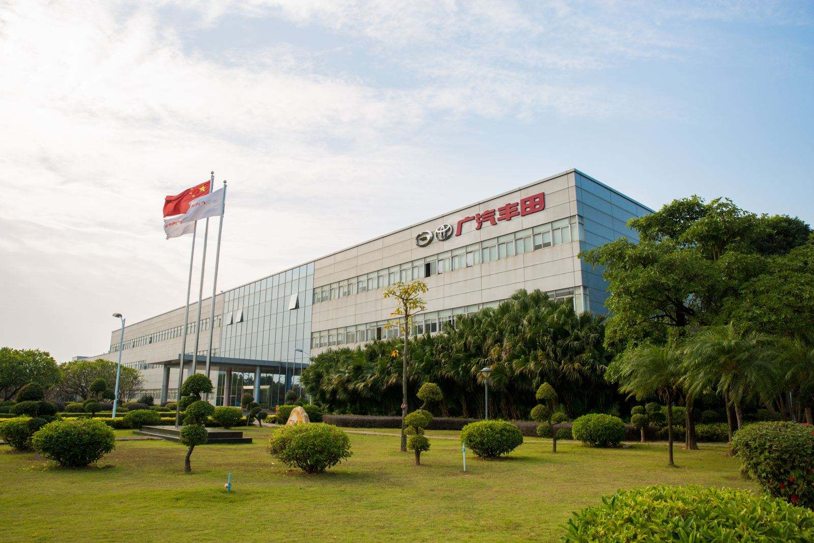 同比增长47%，环比增长29%，广汽丰田4月销量亮眼