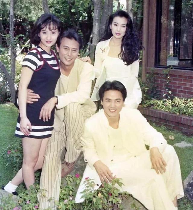 别再说关之琳如何美了，年轻时的萧蔷才是美得不像话