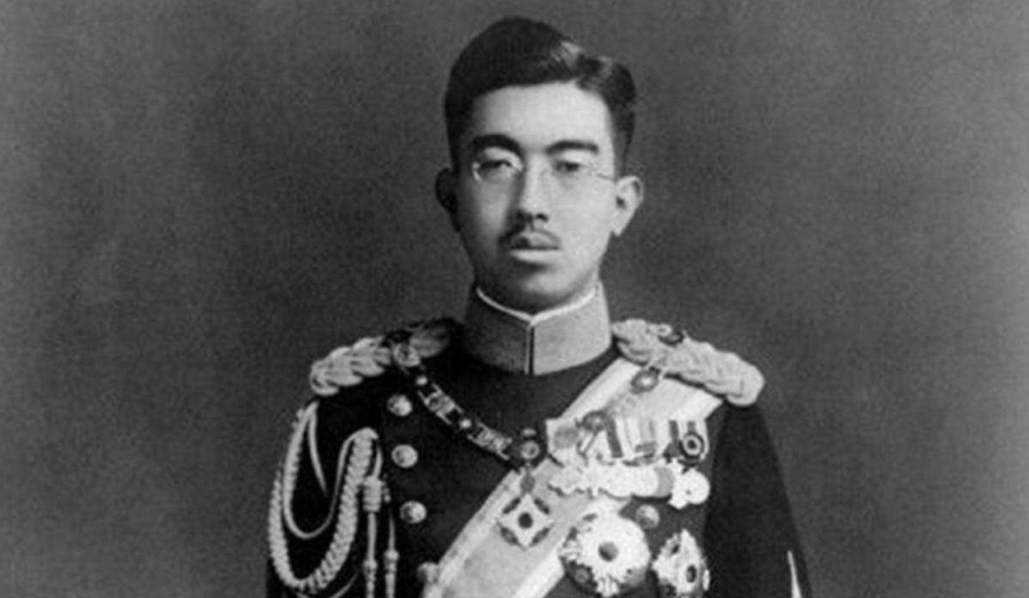 二战日本敛财无数，钱都去哪了？美国人在偷笑