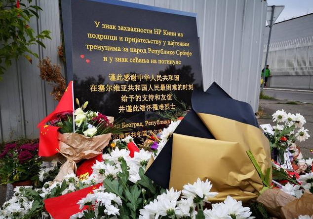 中国又一“巴铁”！街上遍地都是中文标语，美