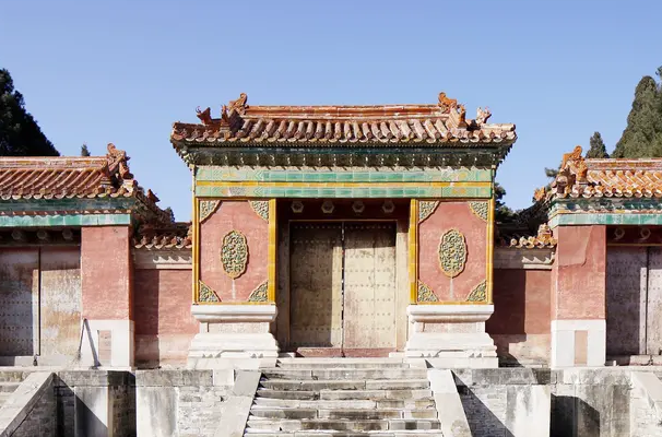 清朝已灭亡100余年，为什么清皇陵还有守墓人，