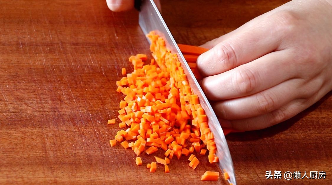 這是武漢糯米雞的做法，為何沒有雞肉，卻叫這個菜名？