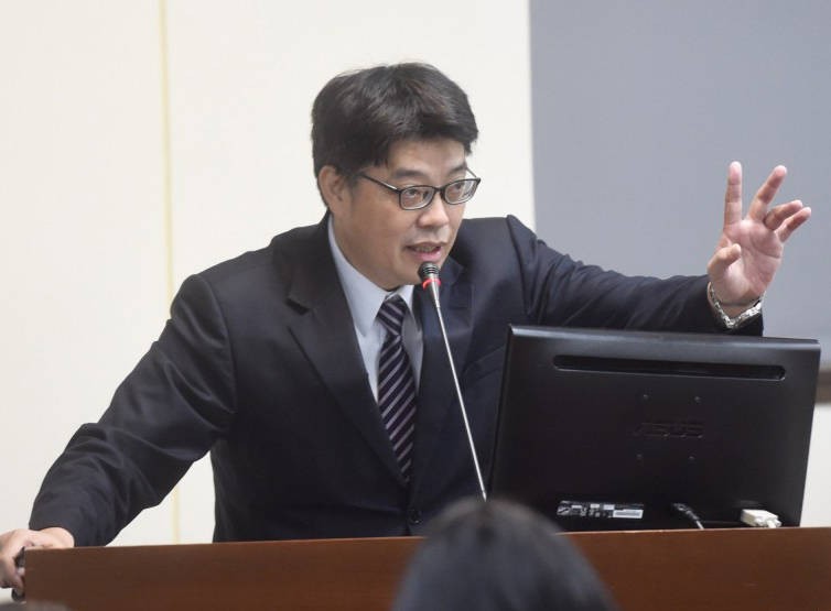 ��Ȼ�в��ѣ���ֻ�ܴ��ѣ�̨½ί�᣺����͡��Ŷ���ʶ��������ȥ