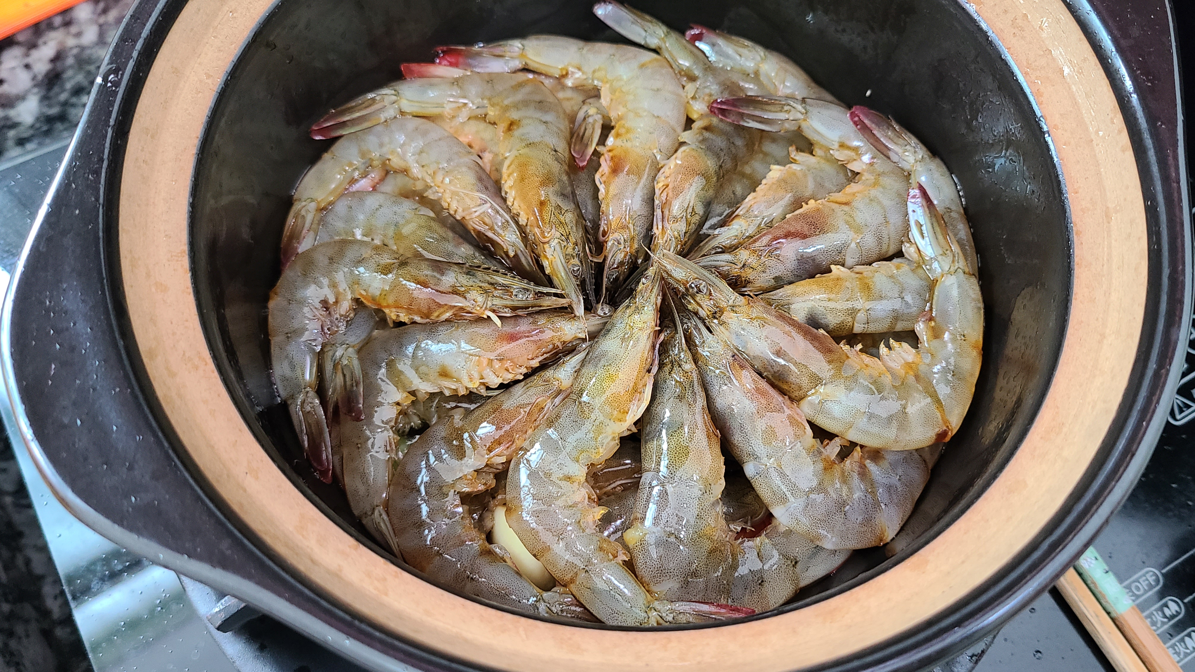 焗大蝦，又香又好吃的一道廣東美食，學會給家人露一手