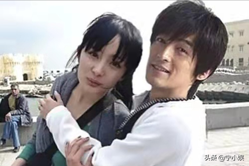 7对未婚先孕又离的明星，最大年龄相差21岁，最短婚姻孩子未满1岁