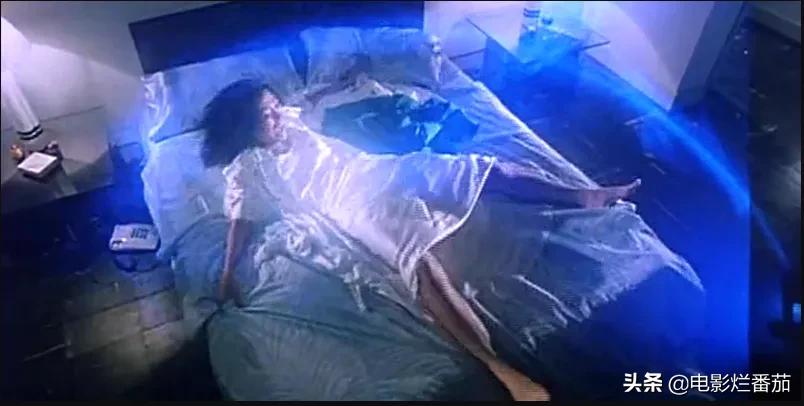 说起童年阴影，我首选这部34年前的电影，那种“