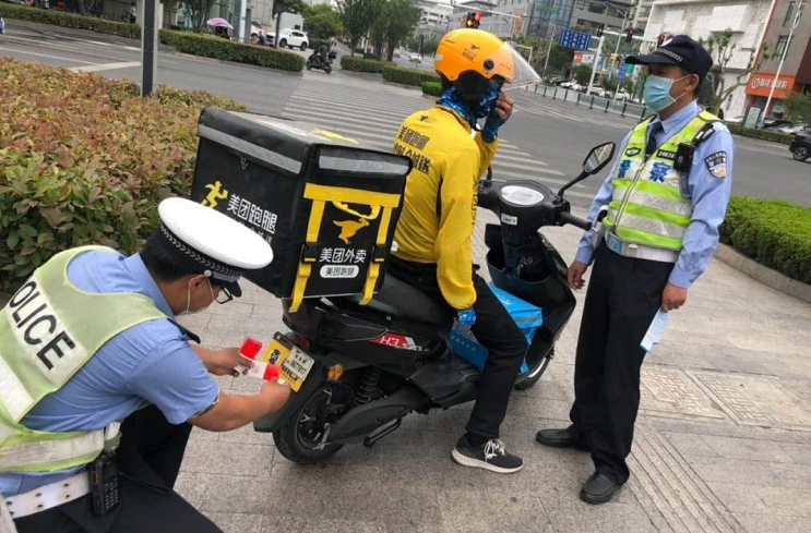 电动车新国标实施，为什么外卖电动车还那么能跑？行内人分享答案