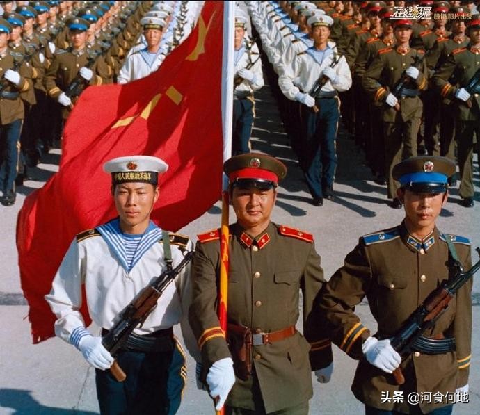 1984年国庆节大阅兵，为什么能够成为最受瞩目的