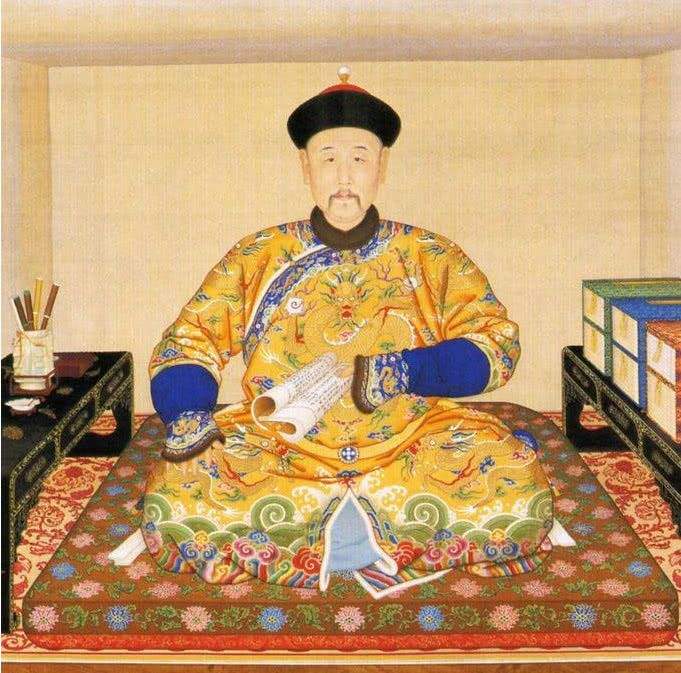 乾隆74岁时五代同堂，历经祖父到元孙七代人，差