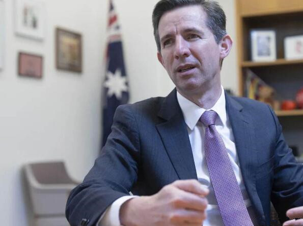 澳强买强卖，扬言将中国告上WTO，要求中国取消