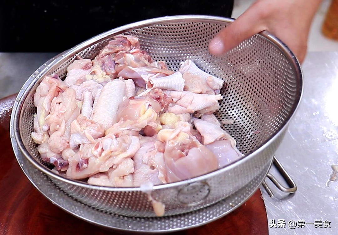 图片[2]-【小炒鸡】做法步骤图 不炖不煮直接炖 鸡肉鲜嫩不柴不腥-起舞食谱网