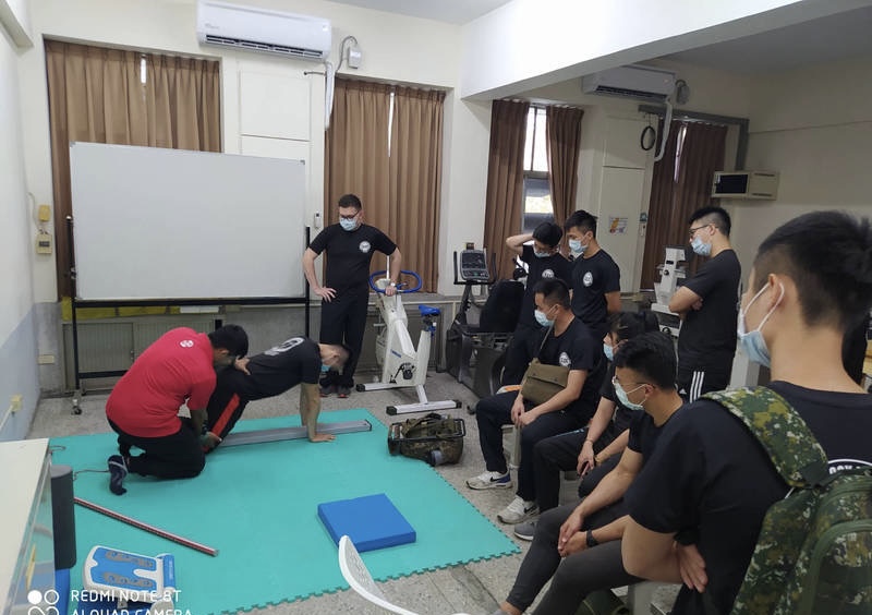 台軍耍滑頭？ 陸軍步指部與高雄師範大學簽約，擬開課提升台軍戰力