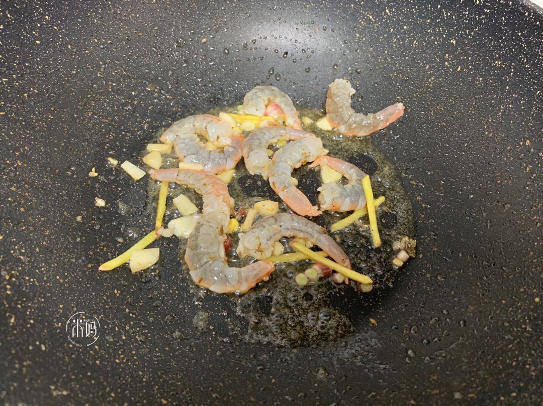 图片[8]-金针菇黄瓜虾仁汤做法步骤图 清爽可口不油腻清热解暑又营养！-起舞食谱网