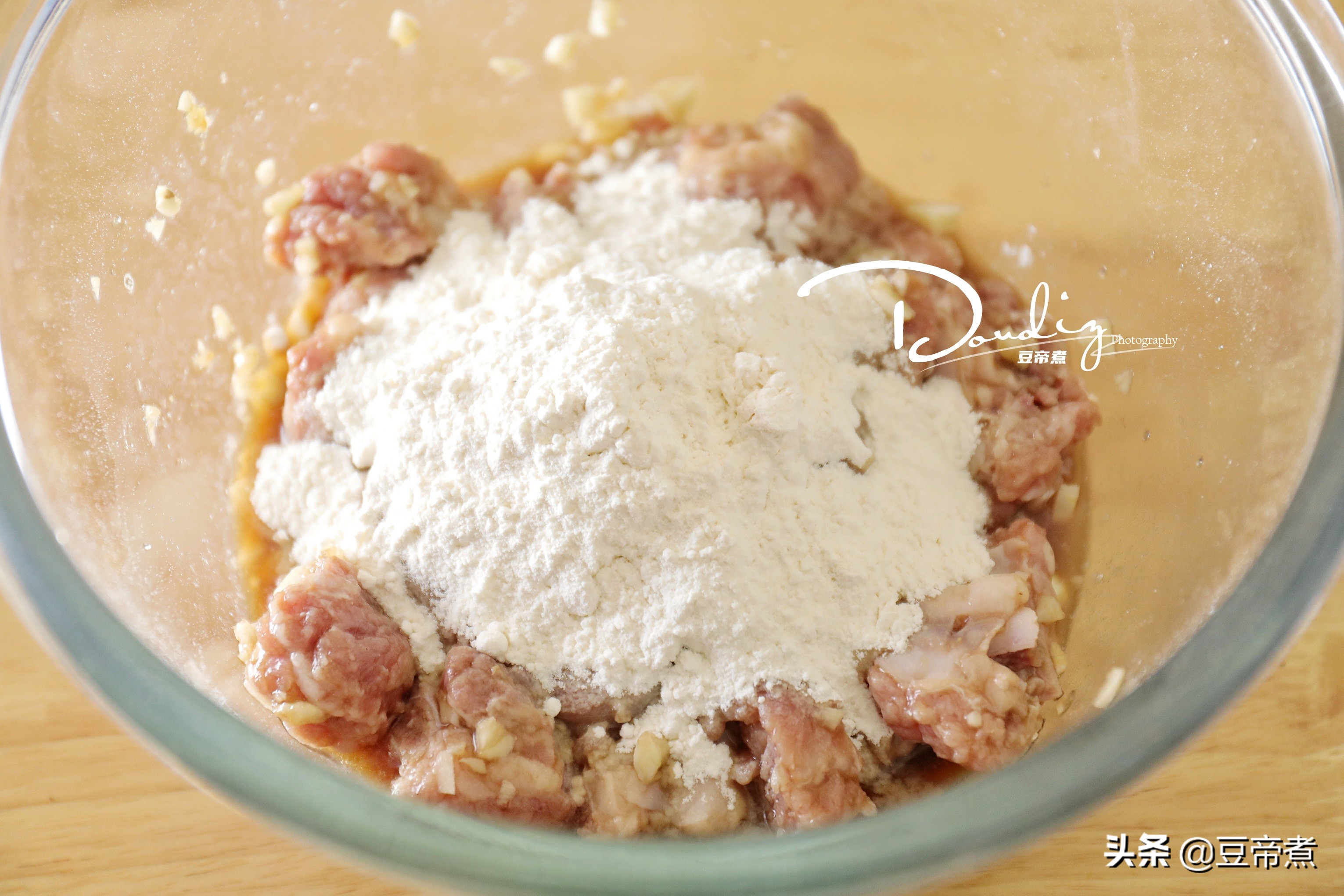 想吃就吃，实现排骨自由，再也不用久久才做一次“蒜香排骨”吃