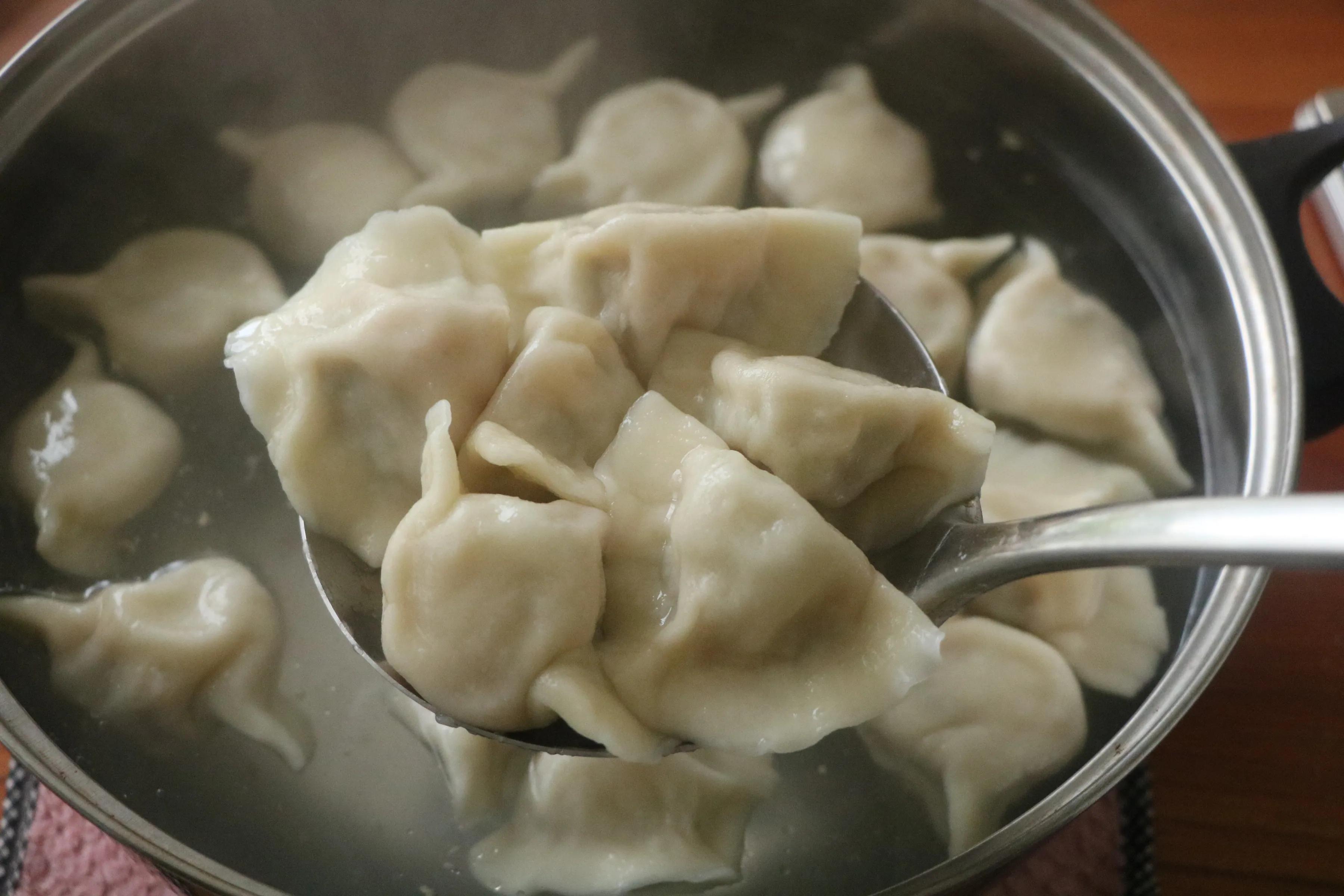 初伏了，这馅儿的饺子一定要吃，清香美味，太适合夏天吃了