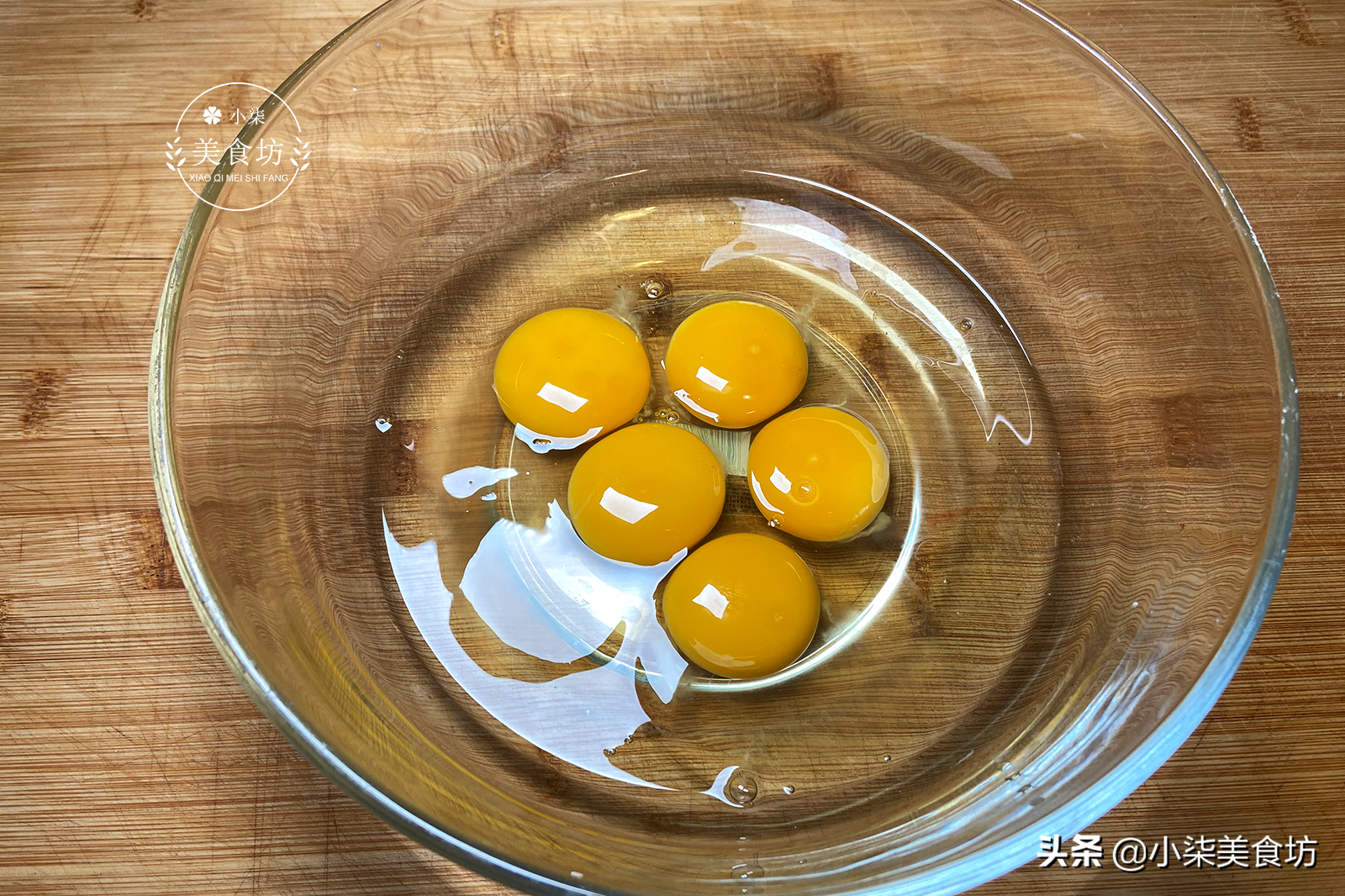 图片[4]-鸡蛋皮想要薄而不破 记住这2点 30秒做一张 柔软筋道家乡味道-起舞食谱网