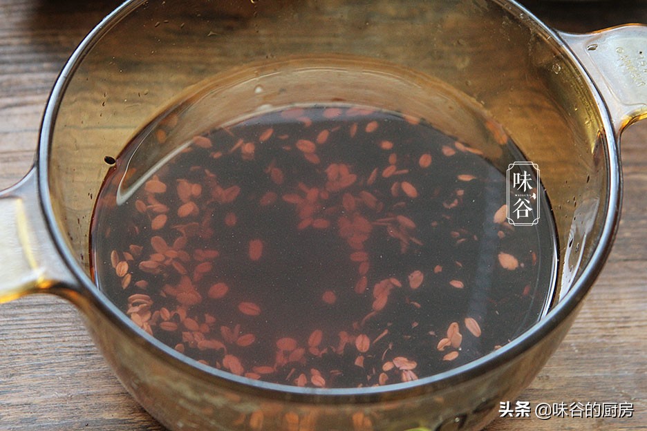 立冬將至，早上喝這粥最養人，香滑濃稠，營養好消化，平安過冬天