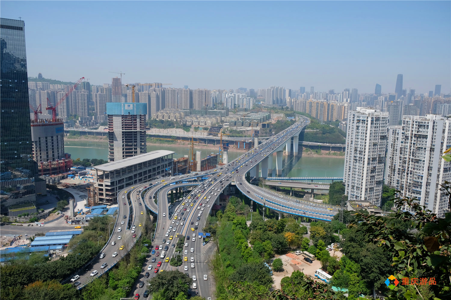 重庆旅行攻略出行篇:山城的路不好走,用对交通工具会事半功倍 – 重庆