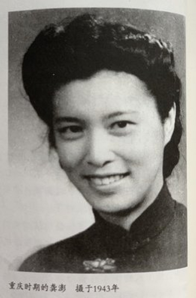 毛泽东：一文能顶两个坦克师，联合国大会上仰天大笑，乔冠华有多强？