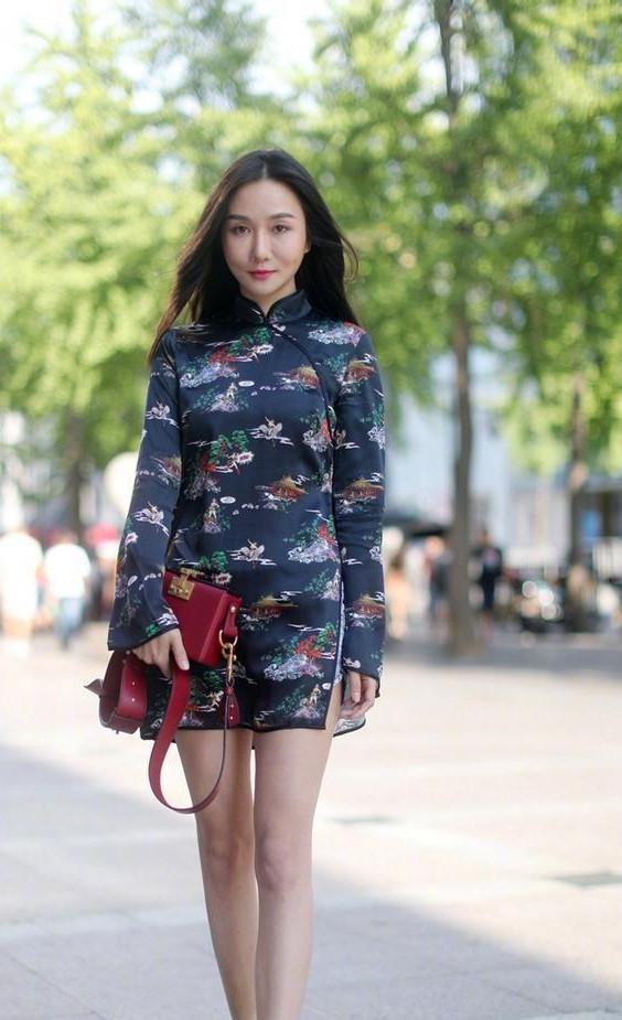 美女穿搭：迷茫时像一只漂泊太久的船，彼岸浓