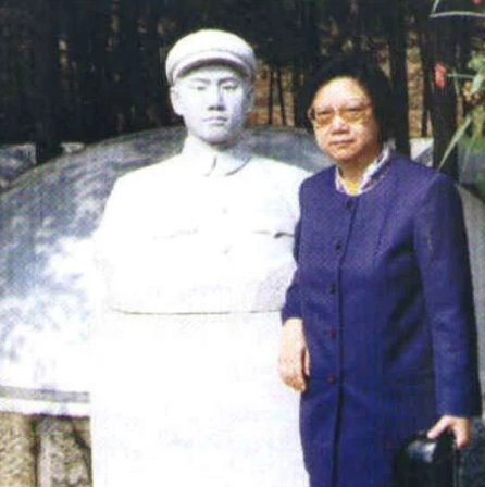 ë��Ӣȥ����֮ǰ����������4�����飬���������Ӳ�������������