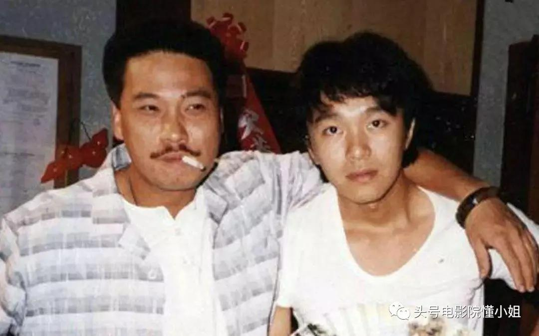 63岁万梓良收徒用钱敲头,做大哥人戏合一,改变周星驰林家栋命运