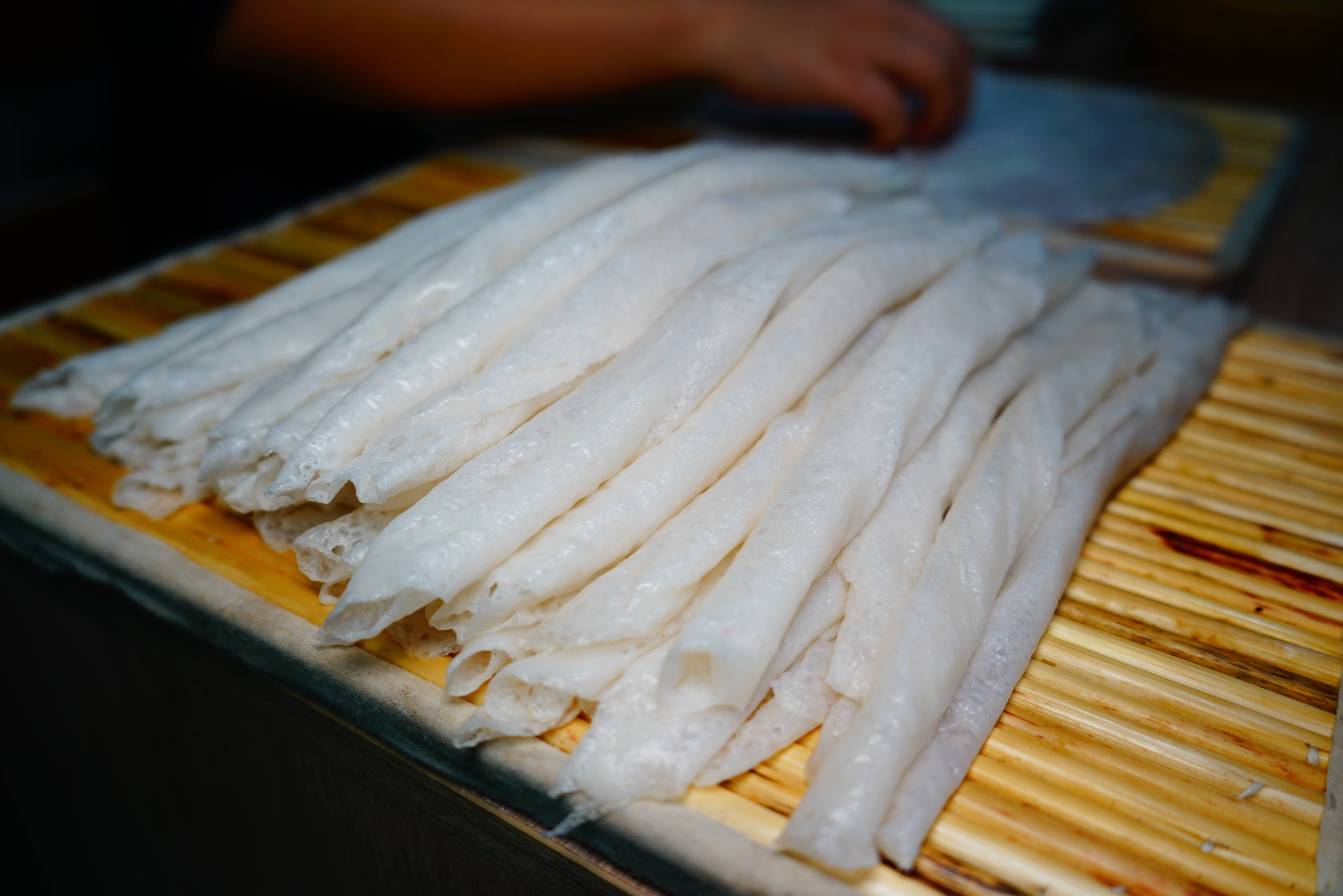 38 years old of men turn to do blame involuntary discharge of urine only all right child long thin pancake made of millet flour, 